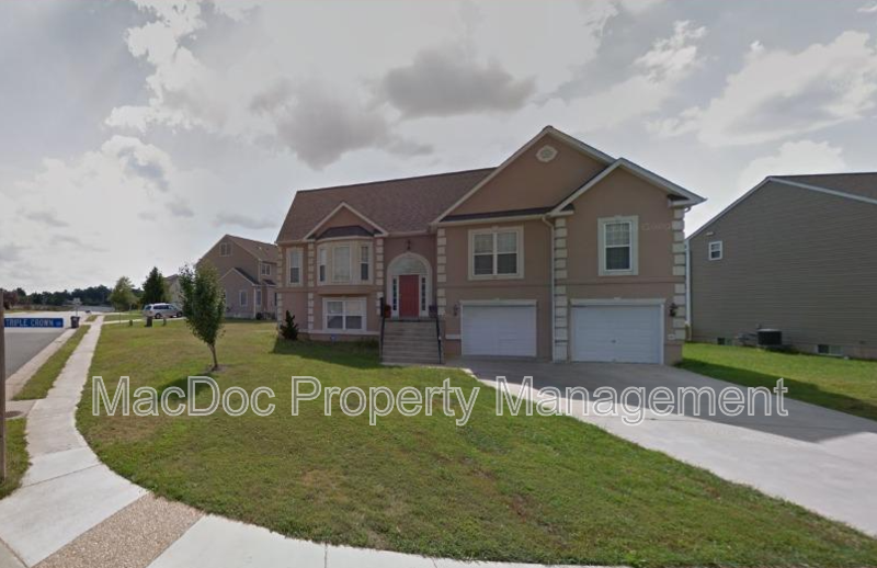 23290 Triple Crown Drive Ruther Glen, VA 22546 MacDoc Property Management