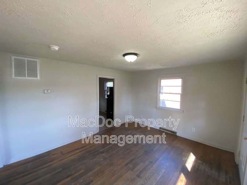 211 Duke Street property image