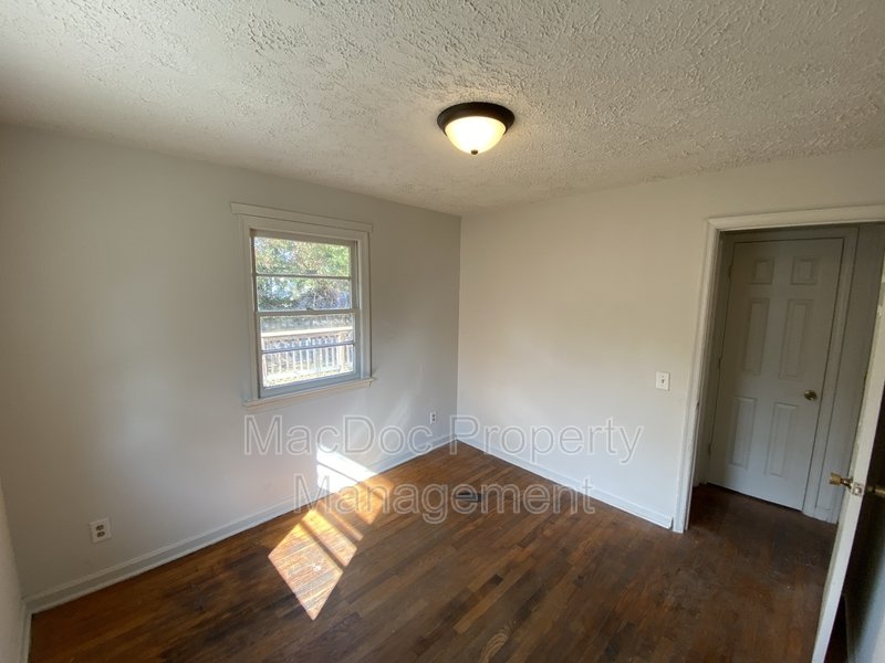 211 Duke Street property image